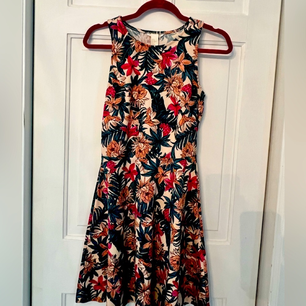 Super soft H&M dress!